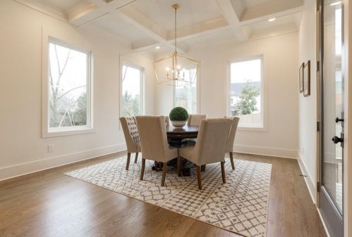 2360 Colonial Dr, Atlanta GA 30341-0048 exterior