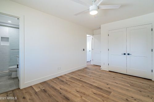 3202 Captain Dreyfus Ave, Phoenix AZ 85032-6706 exterior