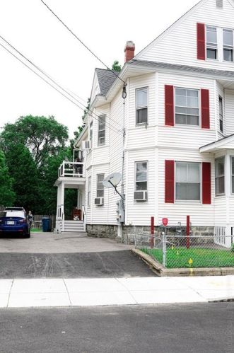 258 Bailey St, Lawrence MA  01843-1802 exterior