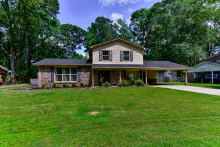 510 Seaborn Dr, Huntsville, AL 35806-1831