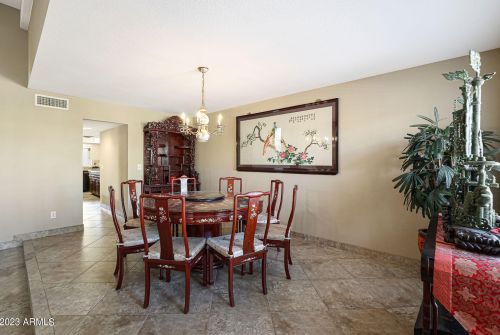 901 Beck Ln, Phoenix AZ  85022-3505 exterior