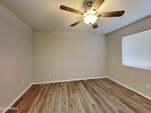 3214 Abraham Ln, Phoenix AZ  85027-2246 exterior