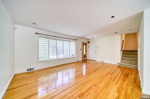 362 11th St, Cresskill NJ  07626-1312 exterior