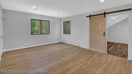 1120 Farmingdale Rd, Jackson Twp NJ  08527-1380 exterior