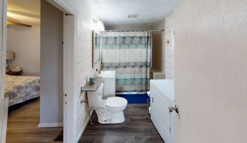 390 Bridle Path, Worcester MA  01604-1353 exterior