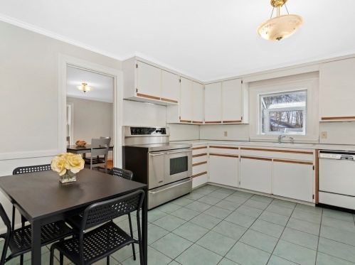 21 Manning St, Needham MA 02494-1509 exterior