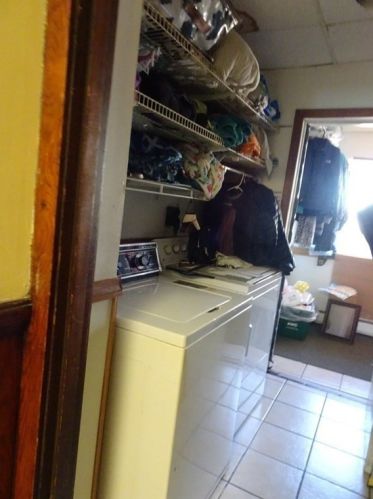 17 Upsala St, Worcester MA 01610-2027 exterior