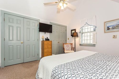 190 Countryside Dr, Chatham MA  02633-1129 exterior