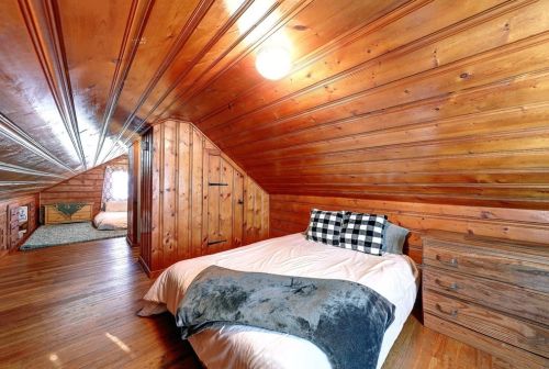 18 Smt Ave, Seekonk MA 02771-3919 exterior