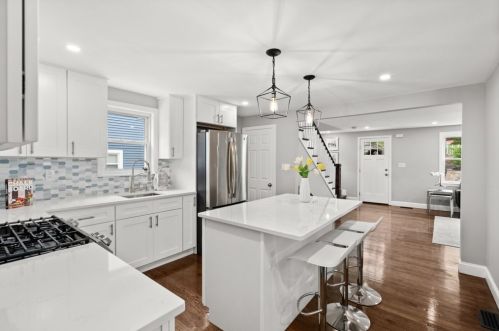 85 Lambert Ave, Weymouth MA  02189-2636 exterior