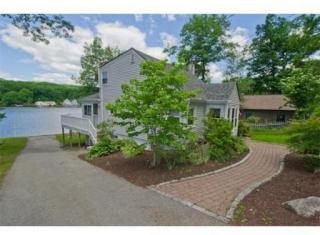 85 Shore Rd, Sturbridge, MA 01566-1328