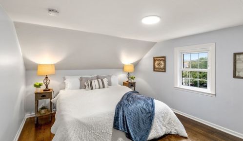 17 Ives St, Worcester MA  01603-2614 exterior