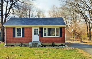 3212 Bridwell Dr, Louisville KY  40216-1950 exterior