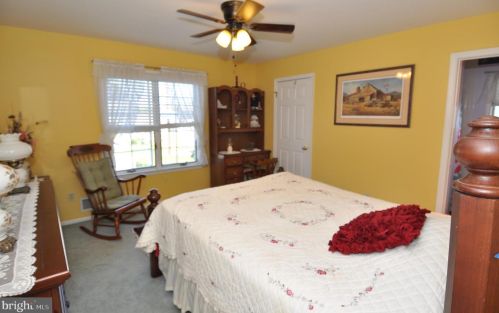 24854 Main St, Columbus NJ 08022-1339 exterior