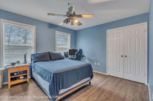 6 Pitney Ln, Jackson Twp NJ 08527-2933 exterior