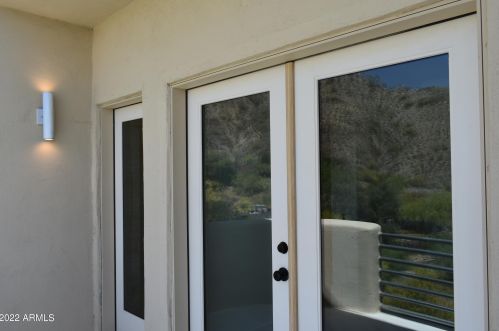 1825 Cinnabar Ave, Phoenix AZ  85020-1916 exterior