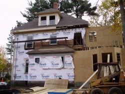 16 Elmore St, Newton, MA 02459-1119