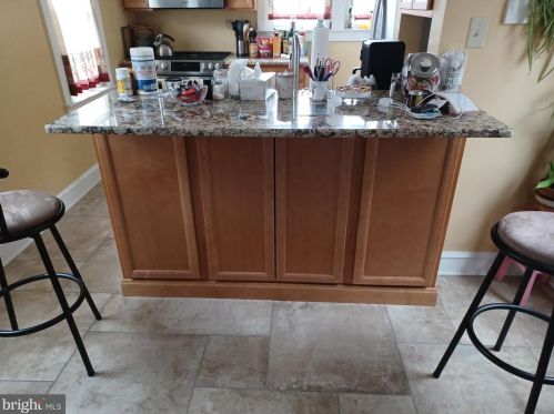 615 Hessian Ave, West Deptford NJ 08063-1243 exterior