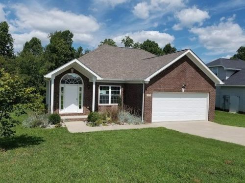 212 Ashkirk Ln, Glasgow KY  42141-3515 exterior