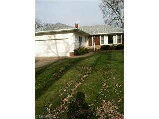 4815 Sedgewick Rd, Cleveland, OH 44124-1101