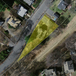 22 Terrace Ave, Newton MA 02461-1427 aerial view