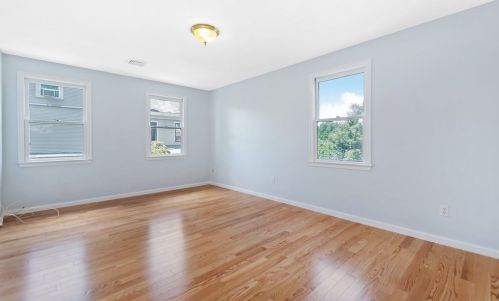 35 Vernon St, Newton MA 02458-2046 exterior