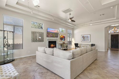 22110 36th St, Phoenix AZ  85050-7392 exterior