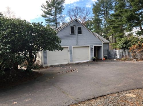 64 Cushing Hl Rd, Hingham MA exterior