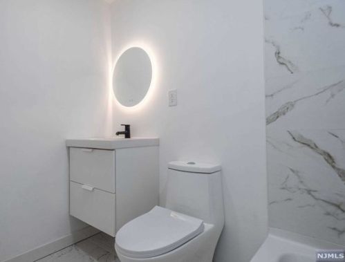 43 Dukes St, Kearny NJ  07032-3306 exterior