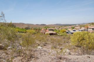 1750 Larkspur Dr, Phoenix AZ  85022-5724 exterior