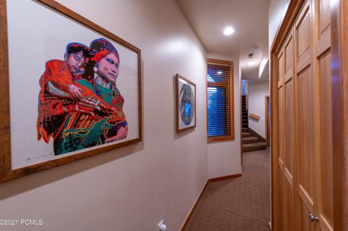 1172 Lowell Ave, Park City UT 84060-5115 exterior