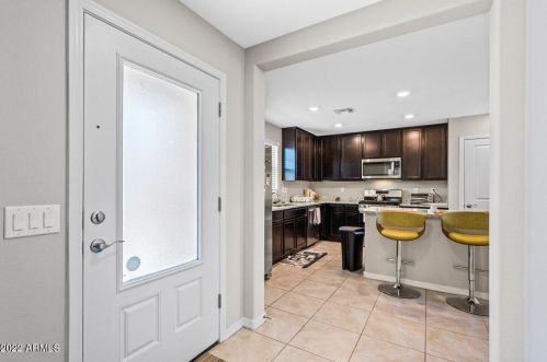 3941 79th Ln, Phoenix AZ  85043 exterior