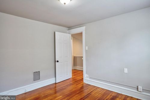 116 Lupton Ave, West Deptford NJ  08096-2313 exterior