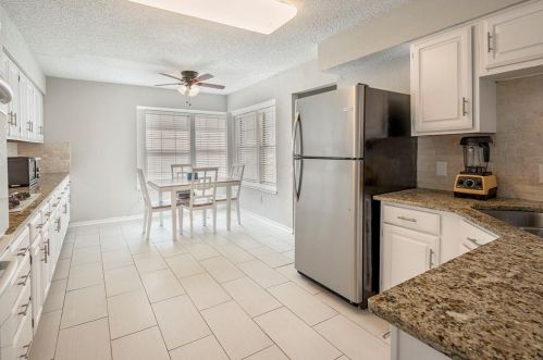 510 Country Vw Ln, Garland TX 75043-5614 exterior