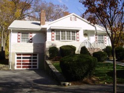 15 Hunnewell Ave, Newton, MA 02458-2214