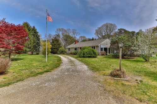 120 Viola Rd, Eastham MA  02642-1792 exterior