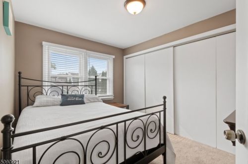 37 Dawson St, Belleville NJ 07109-1709 exterior