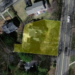 653 Chestnut St, Newton MA 02468-2035 aerial view