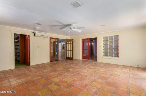 1743 Butler Dr, Phoenix AZ 85051-4739 exterior