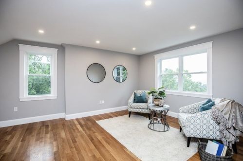 77 Hodge Rd, Arlington MA  02474-1933 exterior