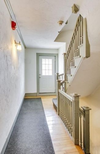 203 Winthrop Shore Dr, Winthrop, MA 02152-1155