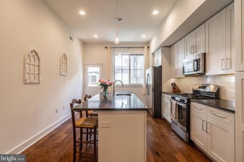 1349 Bouvier St, Philadelphia, PA 19146-4702