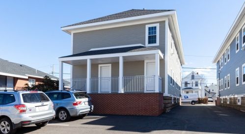 180 Bradford St, Everett MA  02149-1426 exterior