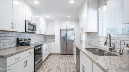 2018 47 Pl, Phoenix AZ 85008-3206 exterior