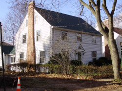 19 Blake St, Newton, MA 02460-2005