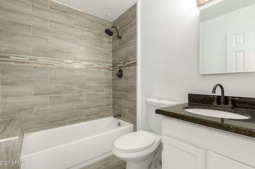 3961 Culver St, Phoenix AZ 85009-3136 exterior