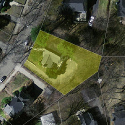 41 Oak Cliff Rd, Newton MA  02460-2342 aerial view