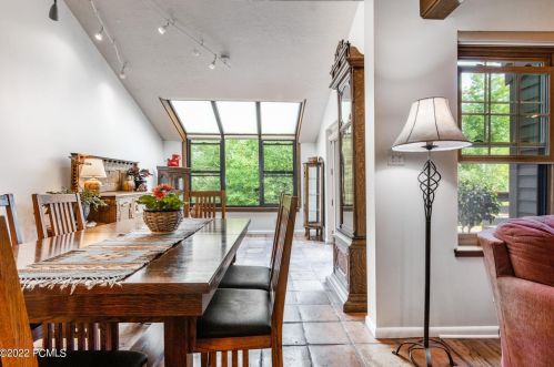 3073 Fawn Dr, Park City UT 84098-5368 exterior