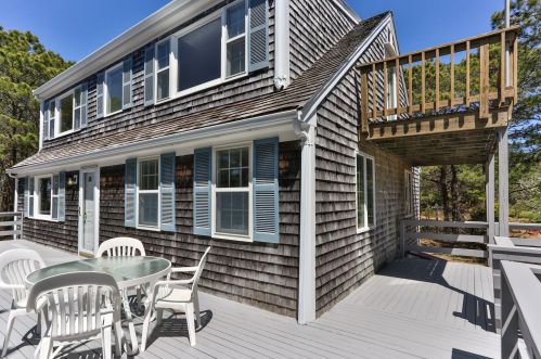 140 Salt Works Rd, Eastham MA  02642-1806 exterior
