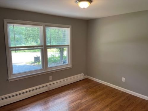 19 Brookfield Rd, North Brookfield MA  01535-1315 exterior